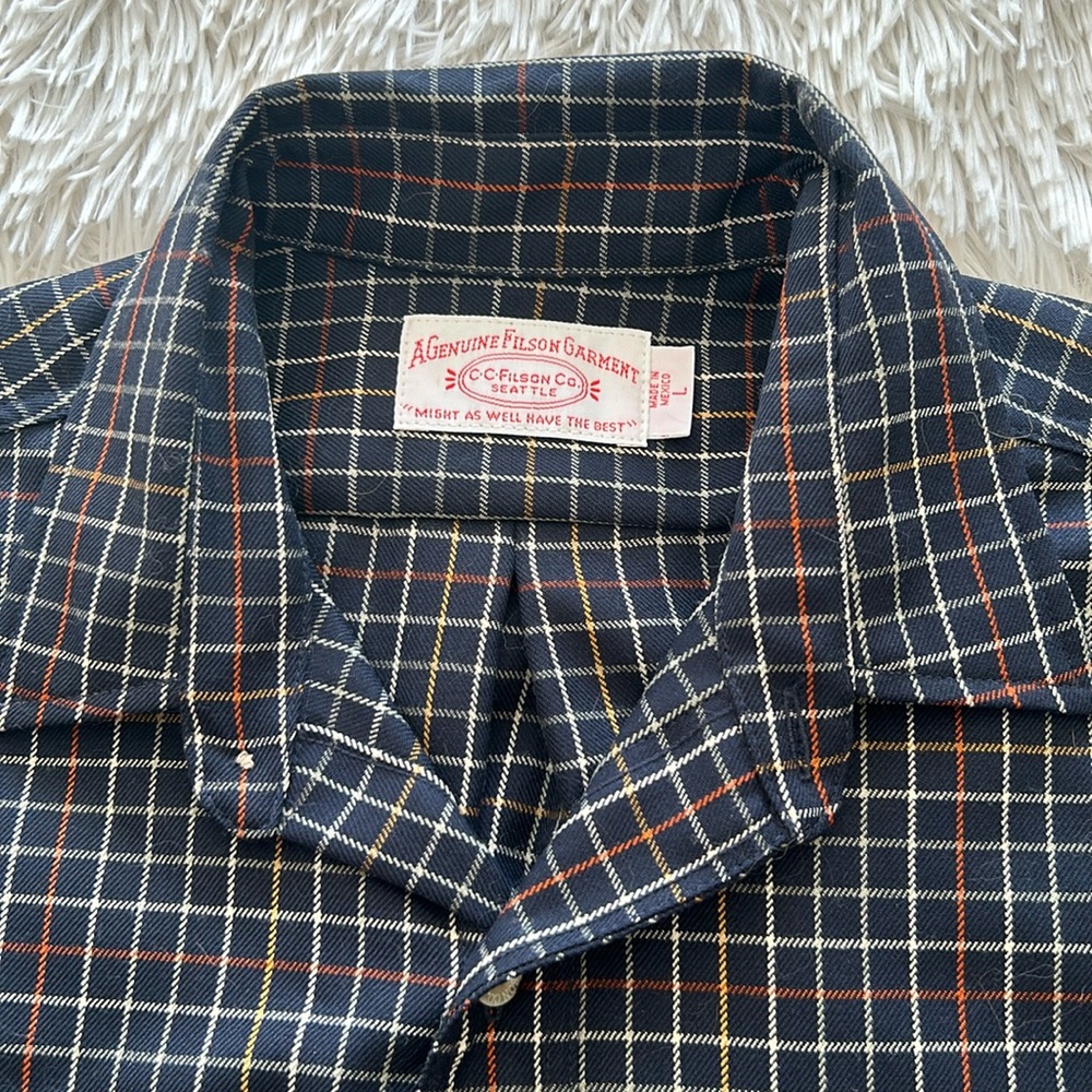 NWT - FILSON original wool long sleeve button down shirt Men’s Large